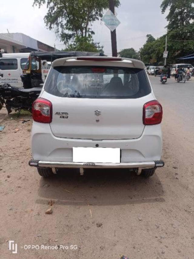 https://images10.gaadi.com/usedcar_image/4555074/original/processed_7310a797-0fba-4a1f-857e-b7c3642aa467.jpg?imwidth=6401