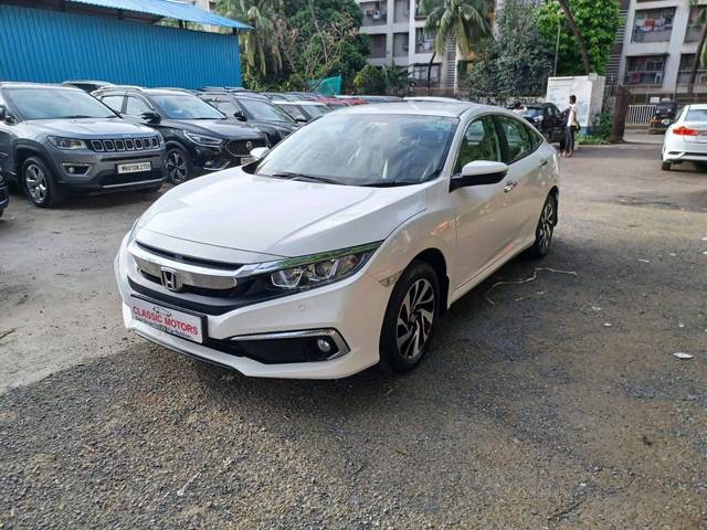 https://images10.gaadi.com/usedcar_image/4555080/original/processed_f250a93131ea907421ce1e1920c25ce8.jpeg?imwidth=6400