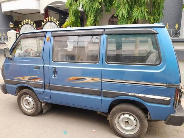 https://images10.gaadi.com/usedcar_image/4555083/original/processed_e4653aec-c7d9-409a-a6e0-269da281c408.jpg?imwidth=6402