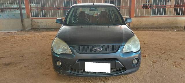 https://images10.gaadi.com/usedcar_image/4555084/original/processed_1d56047a-9c1b-4f9d-a27d-aa55f1dc4908.jpg?imwidth=6400