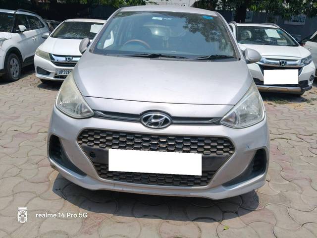 https://images10.gaadi.com/usedcar_image/4555105/original/processed_f88be5133dd8b3c9a65fc3ac8c4545cf.jpg?imwidth=6400
