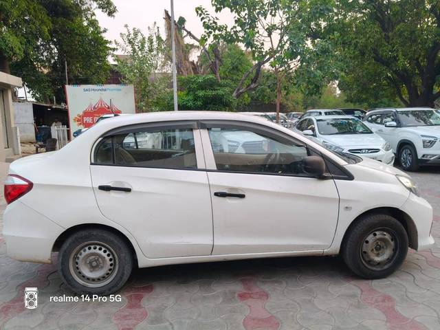 https://images10.gaadi.com/usedcar_image/4555107/original/processed_691be2bd117c5d1b1787b396855d9224.jpg?imwidth=6401