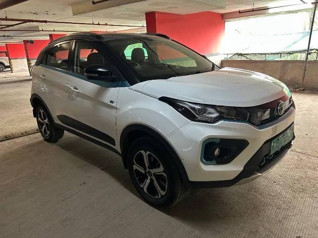 https://images10.gaadi.com/usedcar_image/4555112/original/processed_b9c53dd5-c777-4dea-87c8-4f76844d0365.jpeg?imwidth=6400