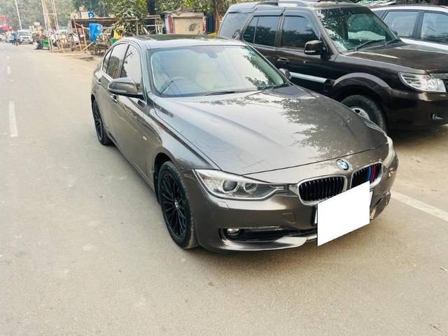 https://images10.gaadi.com/usedcar_image/4555118/original/processed_adf9c0d7-e3cf-4115-8189-12d4fba32350.jpeg?imwidth=6400
