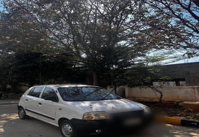 https://images10.gaadi.com/usedcar_image/4555119/original/db47f034-8c4a-4b63-a1a1-f7fce5c173f7.?imwidth=6400