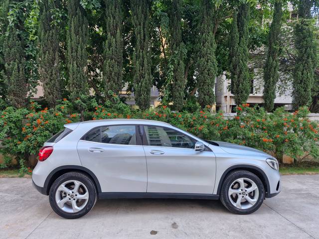 https://images10.gaadi.com/usedcar_image/4555127/original/42f5428cdb4668cb1e9fd1b4a34e46d6.jpg?imwidth=6401
