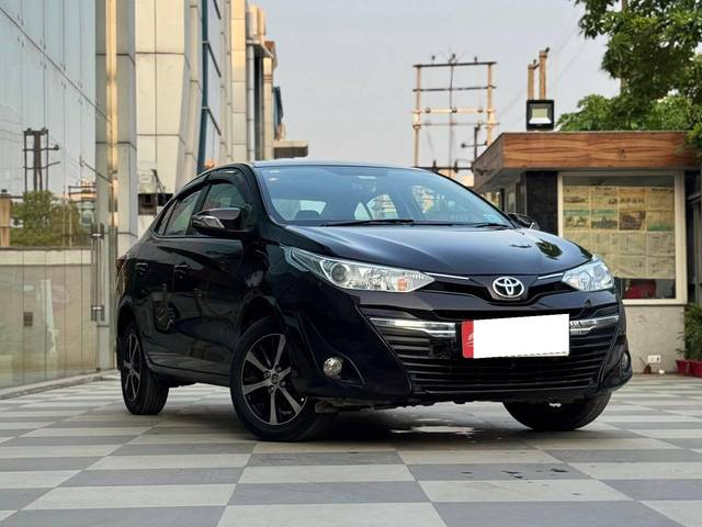 https://images10.gaadi.com/usedcar_image/4555202/original/processed_0c5b354e30019716308fc8c660db9e14.jpg?imwidth=6400