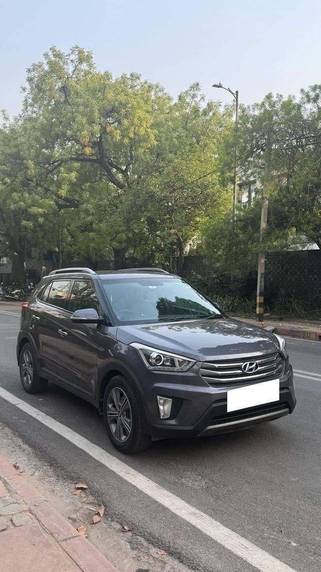 https://images10.gaadi.com/usedcar_image/4555204/original/processed_6a3ea720-e65c-4e26-8863-ec8682bf0d2e.jpg?imwidth=6400