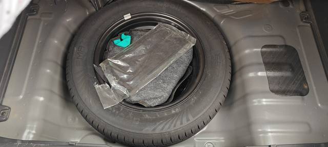 https://images10.gaadi.com/usedcar_image/4555216/original/4622b3daf7ac5c198ff661d18e40c4f9.jpg?imwidth=6401