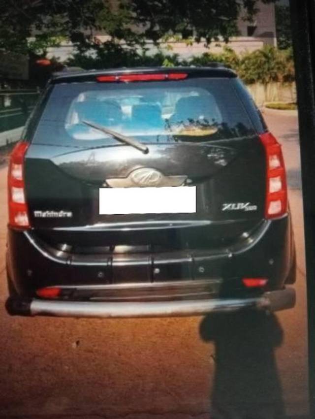 https://images10.gaadi.com/usedcar_image/4555223/original/processed_19d611e8-bd22-4803-9095-24372868c2c0.jpg?imwidth=6400