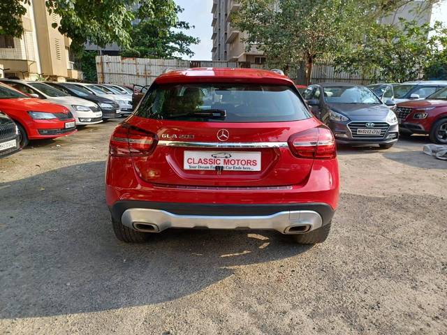 https://images10.gaadi.com/usedcar_image/4555234/original/processed_4f8a394ca7845ae31e8070a49267bb09.jpeg?imwidth=6401