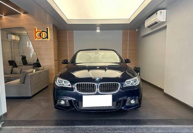https://images10.gaadi.com/usedcar_image/4555239/original/processed_d2a5eaefe680b9a5fb8ae63117954efb.jpeg?imwidth=6400