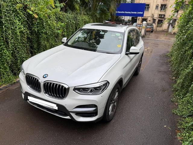 https://images10.gaadi.com/usedcar_image/4555245/original/processed_791be4d301bca16cce52eb5a5dd07816.jpeg?imwidth=6402