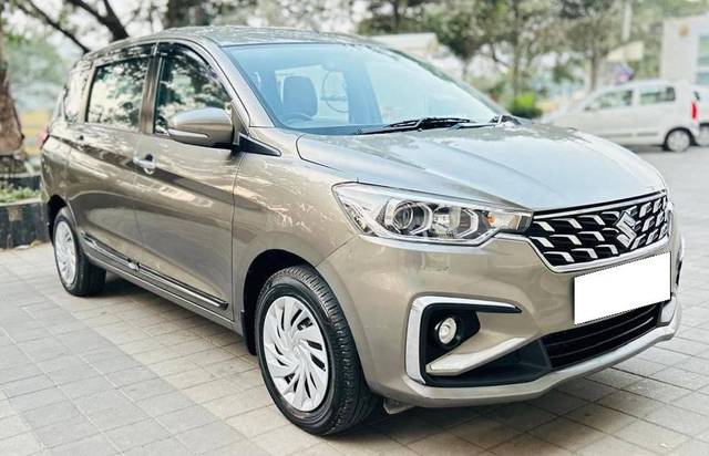 https://images10.gaadi.com/usedcar_image/4555272/original/processed_9109c25c38653de2bce3c61b5a97e37c.jpg?imwidth=6400