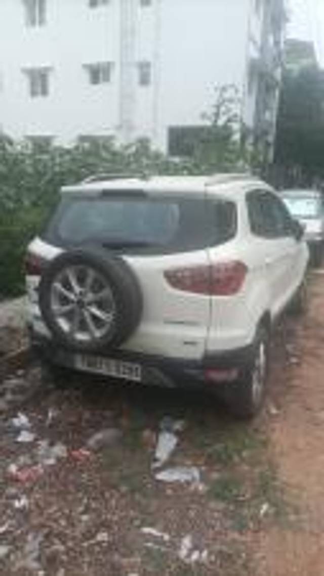 https://images10.gaadi.com/usedcar_image/4555280/original/6521c90e59c1118ad8a740534b21725e.jpg?imwidth=6401