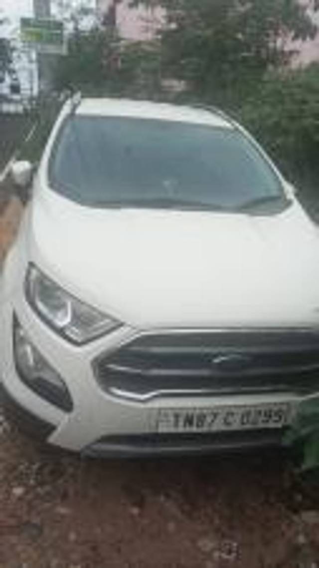 https://images10.gaadi.com/usedcar_image/4555280/original/b7c82020d520f6c0b79df1e6810bee0b.jpg?imwidth=6400