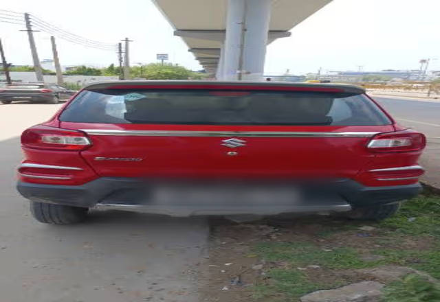 https://images10.gaadi.com/usedcar_image/4555312/original/146392d6-705a-46f7-94c7-e4b4a5d76b75.?imwidth=6400