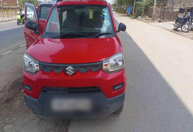 https://images10.gaadi.com/usedcar_image/4555312/original/a9cfdb02-c55c-498a-99b2-806748344a82.?imwidth=6401