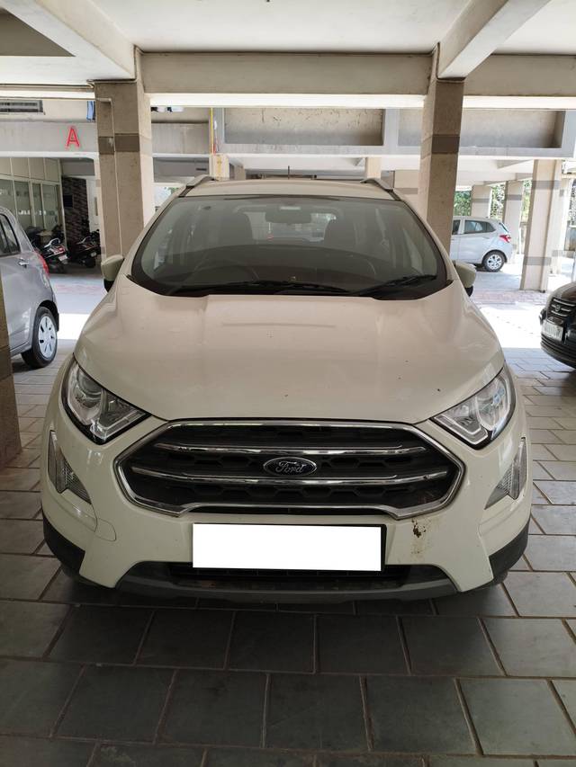 https://images10.gaadi.com/usedcar_image/4555317/original/processed_fae86011-fa07-47bb-b3f0-edb828e4bb17.jpg?imwidth=6400