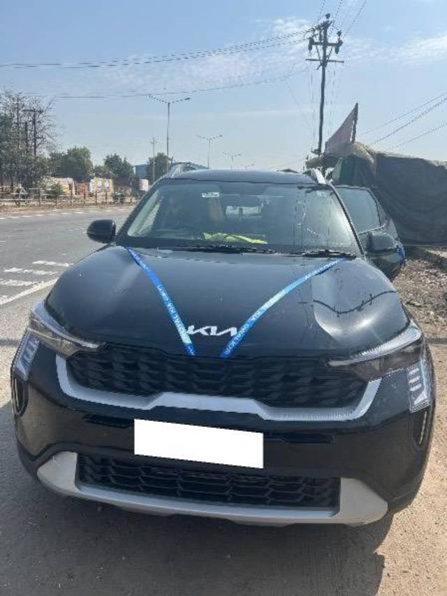 https://images10.gaadi.com/usedcar_image/4555334/original/processed_6c76fae9-379d-43f3-a4b6-bf787e2f277b.jpeg?imwidth=6400
