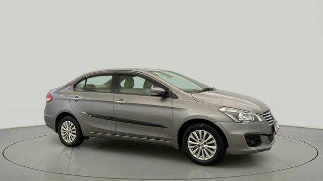 https://images10.gaadi.com/usedcar_image/4555353/original/71d7cf554258c58e6c10ae60f98e2b21.jpg?imwidth=6400