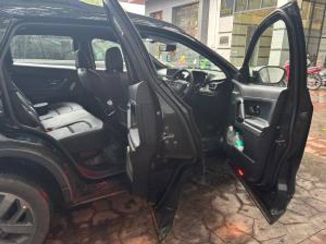 https://images10.gaadi.com/usedcar_image/4555354/original/95613c0dd4450638c439ec7497847b20.jpg?imwidth=6401