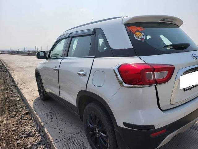 https://images10.gaadi.com/usedcar_image/4555364/original/processed_de18c18f-959c-40fd-ad87-fdf121e65546.jpeg?imwidth=6402