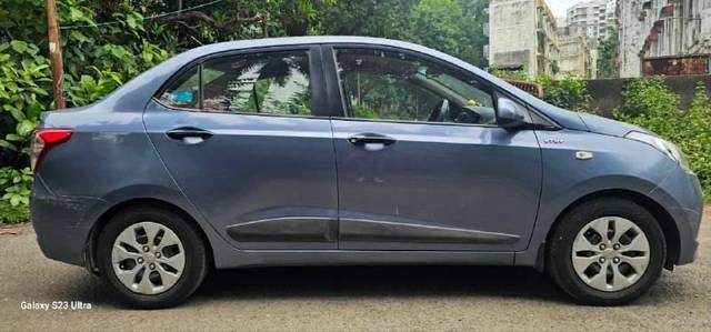 https://images10.gaadi.com/usedcar_image/4555423/original/processed_638045f21dd8a1f6dd6dcf93ff318947.jpg?imwidth=6401