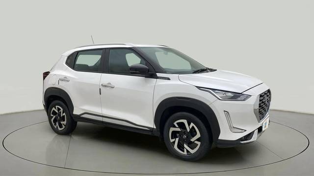 https://images10.gaadi.com/usedcar_image/4555425/original/1eb1c8e27353275263952d65b6612933.jpg?imwidth=6400