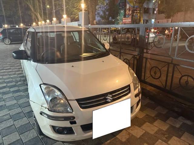 https://images10.gaadi.com/usedcar_image/4555427/original/processed_da5c7406-ae7f-4e5f-bb4c-7d2cdff60da6.jpeg?imwidth=6400