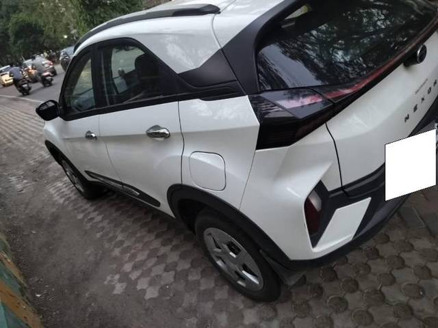 https://images10.gaadi.com/usedcar_image/4555439/original/processed_c173691a-d16f-4336-81cc-d1bfba73d703.jpg?imwidth=6401