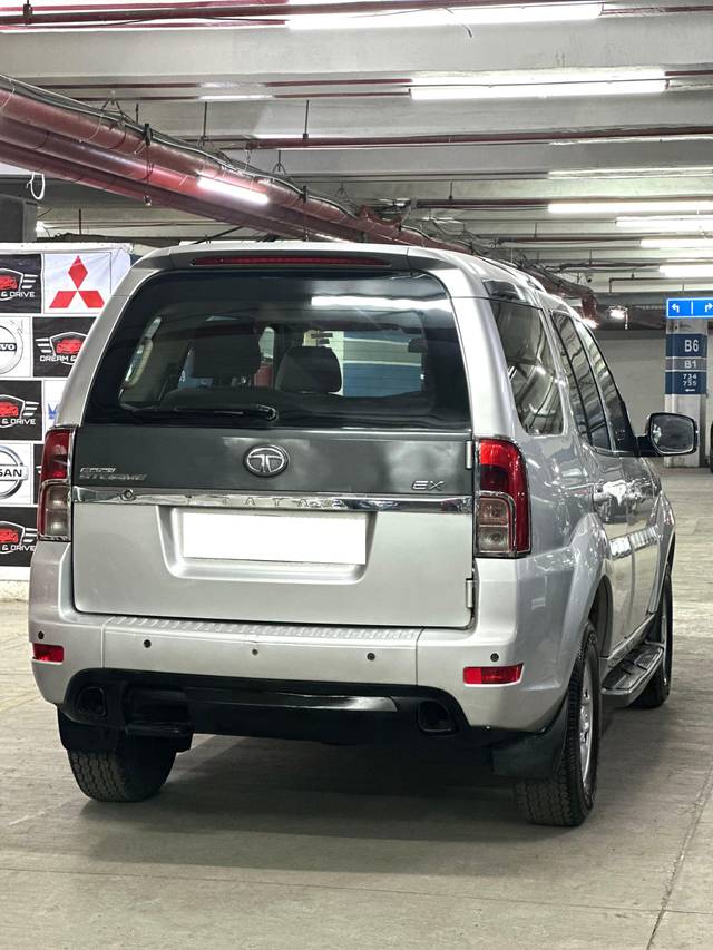 https://images10.gaadi.com/usedcar_image/4555443/original/processed_f27d06dae29c12ebc44e1584b573e166.jpg?imwidth=6401