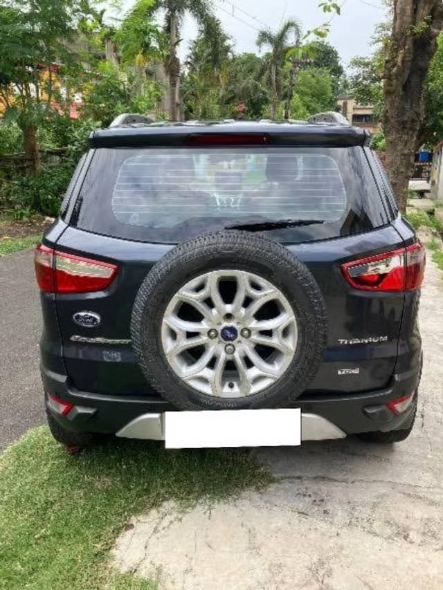https://images10.gaadi.com/usedcar_image/4555453/original/processed_1380e9b7-474f-4931-8b97-daf8c81ee9f8.jpeg?imwidth=6401