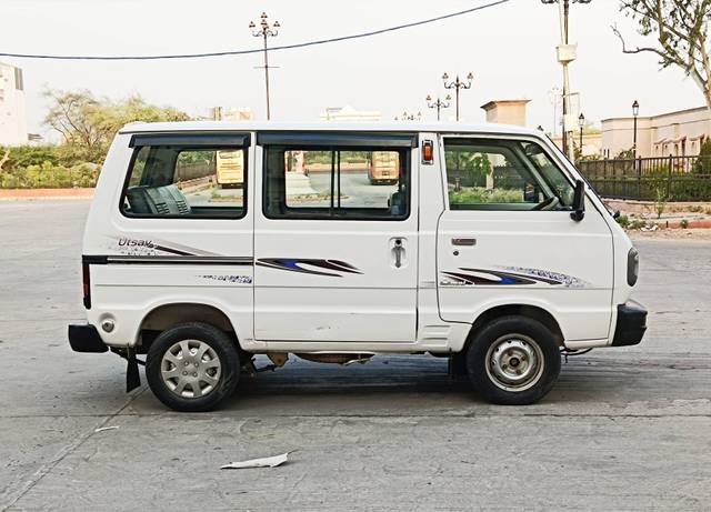https://images10.gaadi.com/usedcar_image/4555454/original/processed_ab41145e5f1069a170fed8de7fa9bced.jpg?imwidth=6401