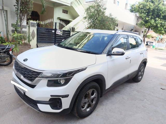 https://images10.gaadi.com/usedcar_image/4555471/original/processed_08e448c7fa257d032b752e4e8b0f1398.jpg?imwidth=6400