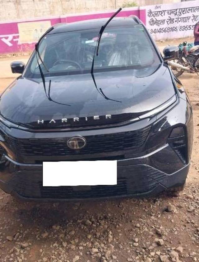 https://images10.gaadi.com/usedcar_image/4555473/original/processed_202bf813-4b43-459b-b20b-151c24a85282.jpeg?imwidth=6402