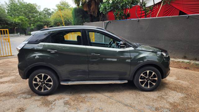 https://images10.gaadi.com/usedcar_image/4555475/original/752cd58a84a6494428ddd1b94a5ed401.jpg?imwidth=6401