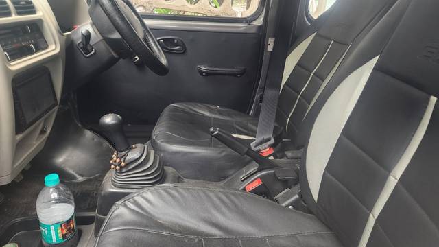 https://images10.gaadi.com/usedcar_image/4555479/original/b6b2049f24e0f7d50b3a65ef86df3270.jpg?imwidth=6402