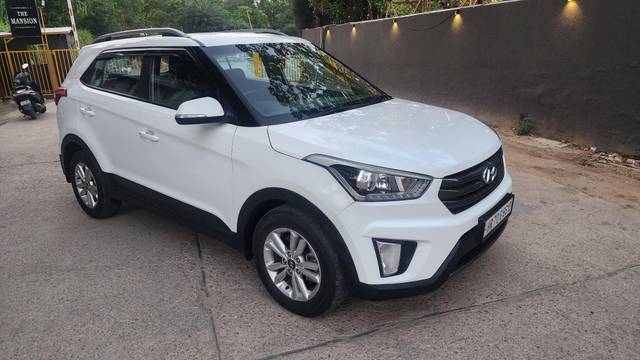 https://images10.gaadi.com/usedcar_image/4555525/original/processed_1445b420af2a9e4cd202502b9dbc3a10.jpg?imwidth=6400