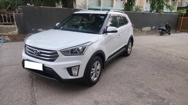 https://images10.gaadi.com/usedcar_image/4555525/original/processed_5e2479f15c6d505792a7bdc1c688211c.jpg?imwidth=6402