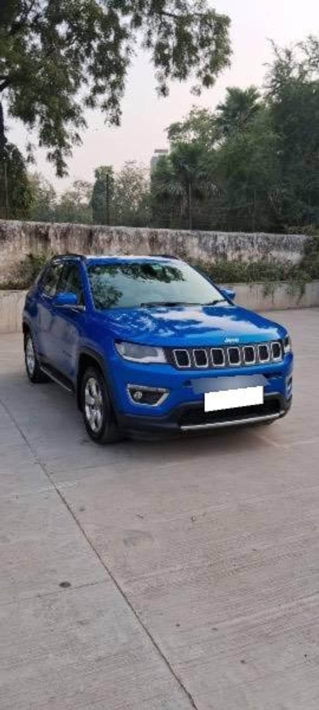 https://images10.gaadi.com/usedcar_image/4555529/original/processed_d9744793-3808-4735-b0e1-09b7608089d1.jpeg?imwidth=6400