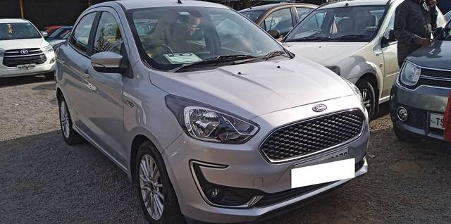 https://images10.gaadi.com/usedcar_image/4555588/original/processed_eb8d8b667a79a551ba423dd066c6a189.jpg?imwidth=6400