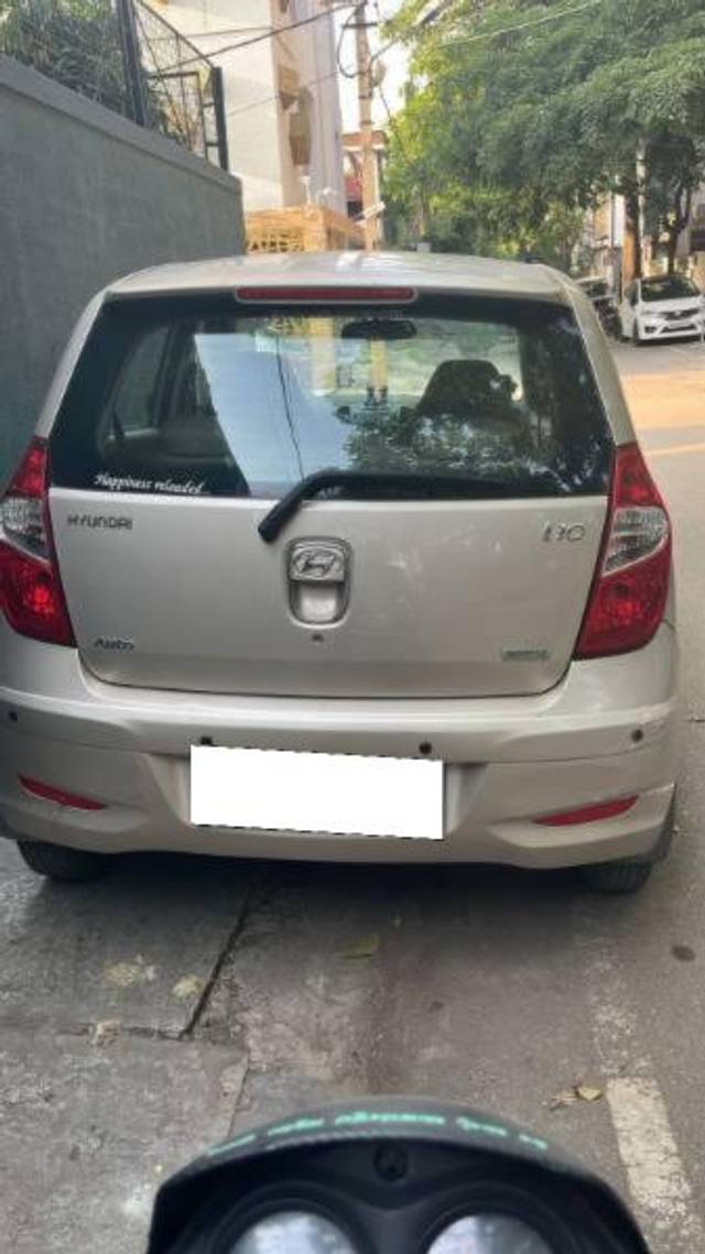 https://images10.gaadi.com/usedcar_image/4555670/original/processed_2647fb3f-d1f9-4bc7-a7c0-418be0d279a0.jpg?imwidth=6400