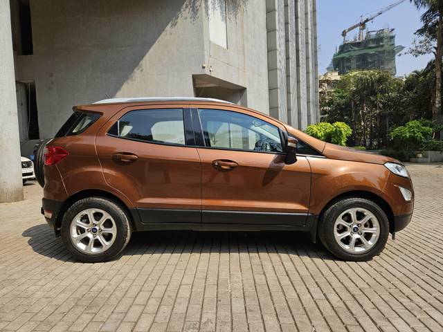 https://images10.gaadi.com/usedcar_image/4555676/original/processed_53aff0134b018163d8887d42df2203ab.jpg?imwidth=6401