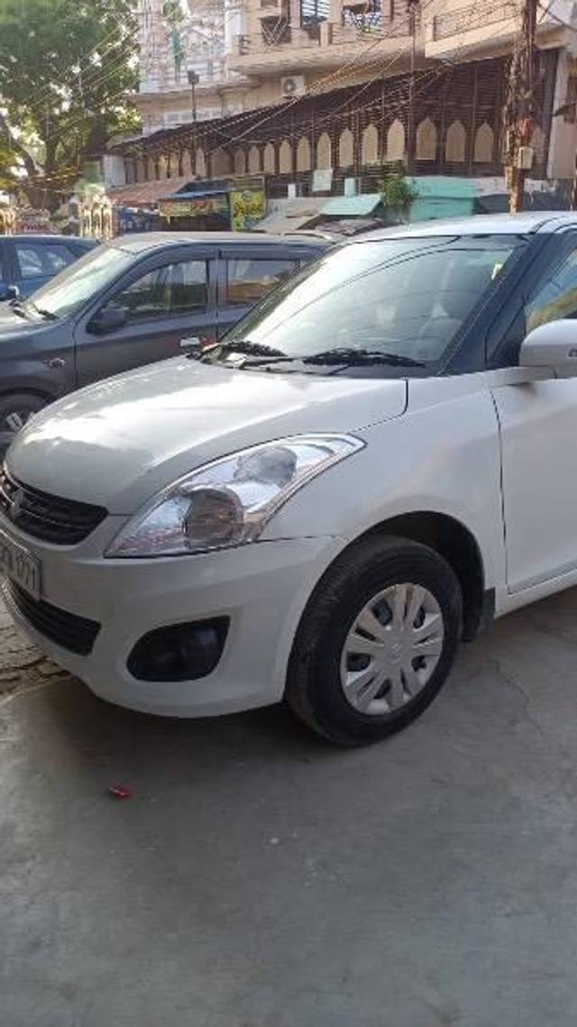 https://images10.gaadi.com/usedcar_image/4555697/original/processed_5f8ba7ce-cd1c-4706-be87-2c89295bf1f9.jpeg?imwidth=6401