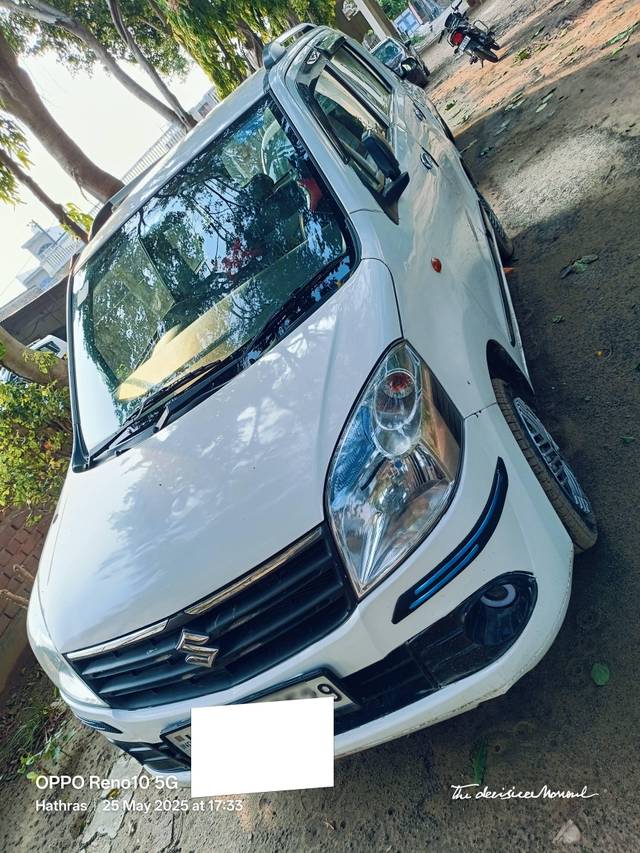 https://images10.gaadi.com/usedcar_image/4555715/original/processed_460ad415be361eb2513aa6a30755164d.jpg?imwidth=6402