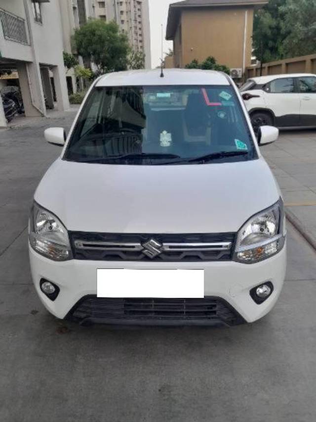 https://images10.gaadi.com/usedcar_image/4555778/original/processed_d33d03d8-dc5b-453c-9631-9e1869b64b11.jpg?imwidth=6400