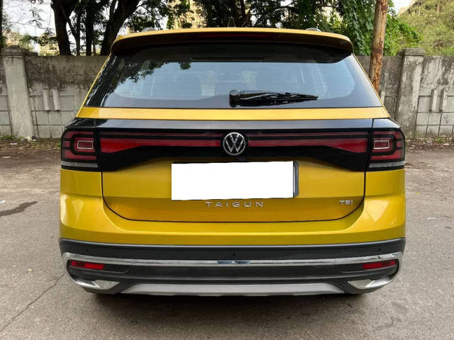https://images10.gaadi.com/usedcar_image/4555782/original/processed_e41b58871f3cc0046e9065e6af554784.png?imwidth=6402
