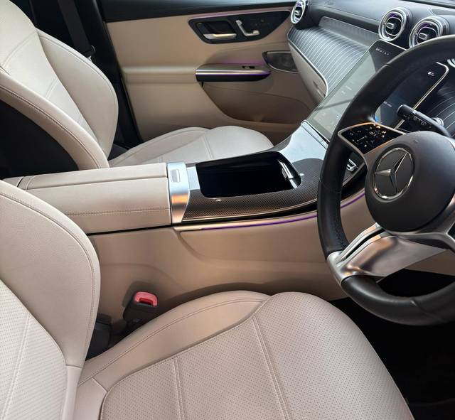 https://images10.gaadi.com/usedcar_image/4555799/original/603c627bf492c5b3727c85aca2a780dd.jpg?imwidth=6400