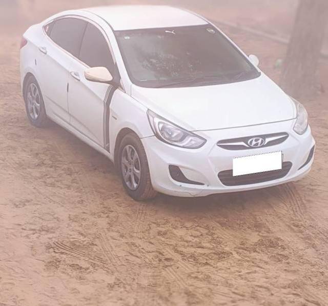 https://images10.gaadi.com/usedcar_image/4555808/original/processed_1ded1386-5b42-4b4d-9055-3eeff71e2a30.jpg?imwidth=6400